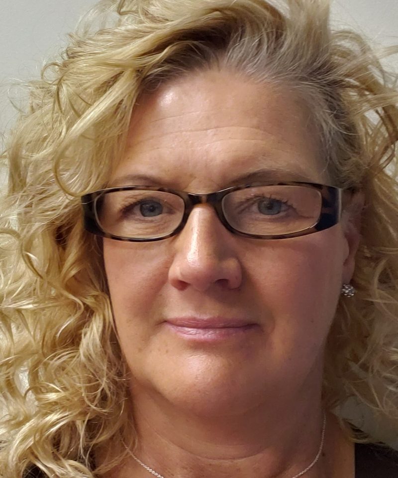 Linda Roberts, Calgary divorce mediator